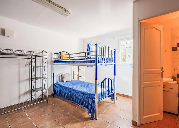 La Figuiere By Interhome Vila